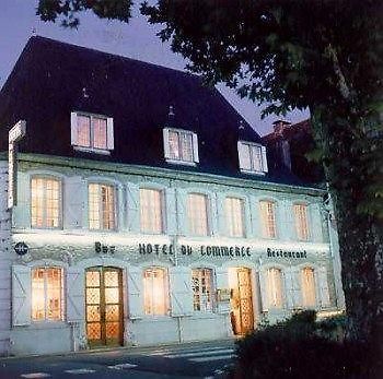 Hotel Du Commerce Navarrenx Exteriör bild